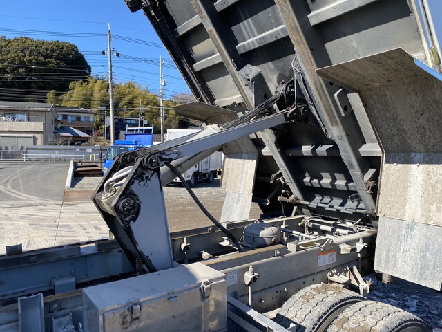 いすゞフォワードダンプ増トン（6t・8t）[写真09]