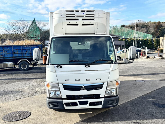三菱ふそうキャンター冷凍車（冷蔵車）小型（2t・3t）[写真03]