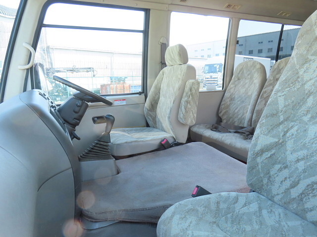 三菱ふそうローザマイクロバス[写真18]