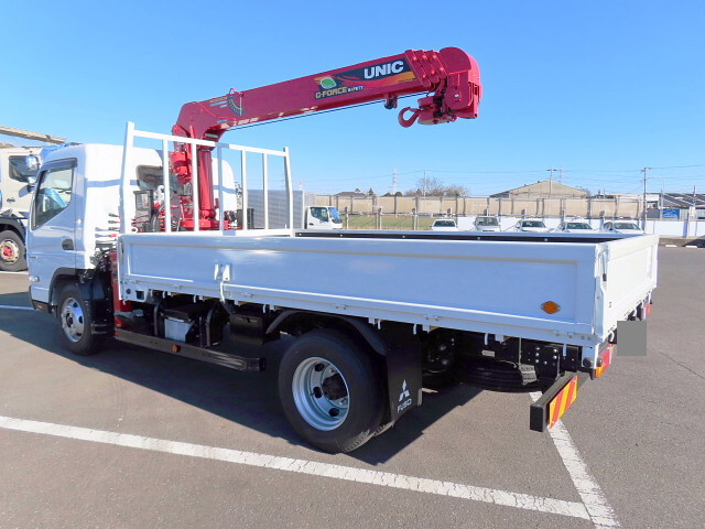 三菱ふそうキャンタークレーン4段小型（2t・3t）[写真03]