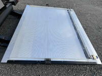 いすゞエルフアルミバン小型（2t・3t）[写真20]