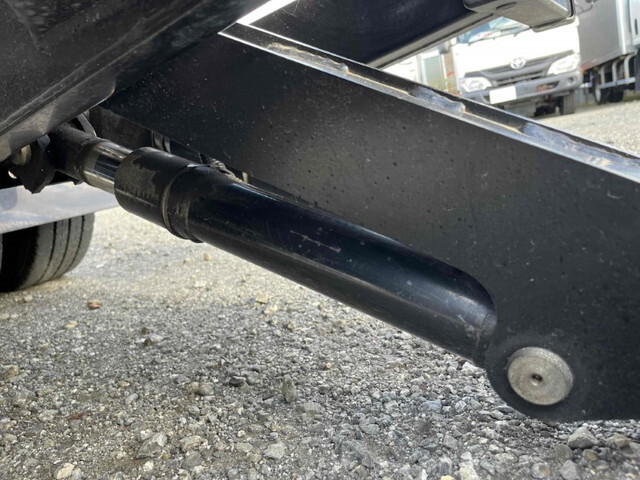 いすゞエルフアルミバン小型（2t・3t）[写真21]