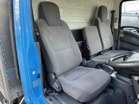 いすゞエルフアルミバン小型（2t・3t）[写真31]