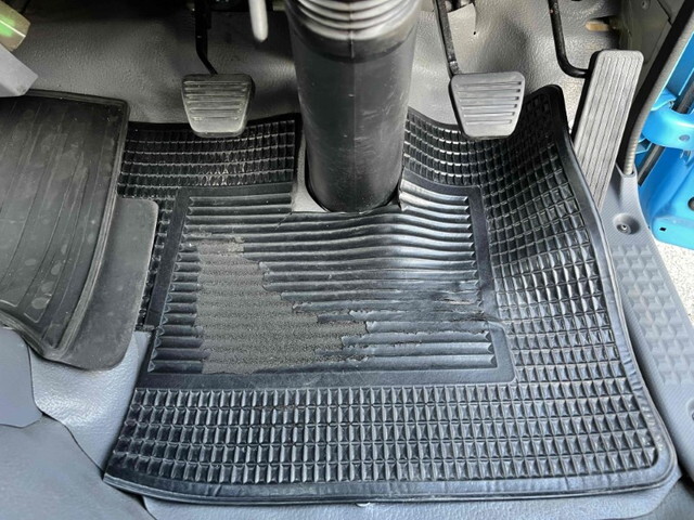 いすゞエルフアルミバン小型（2t・3t）[写真35]