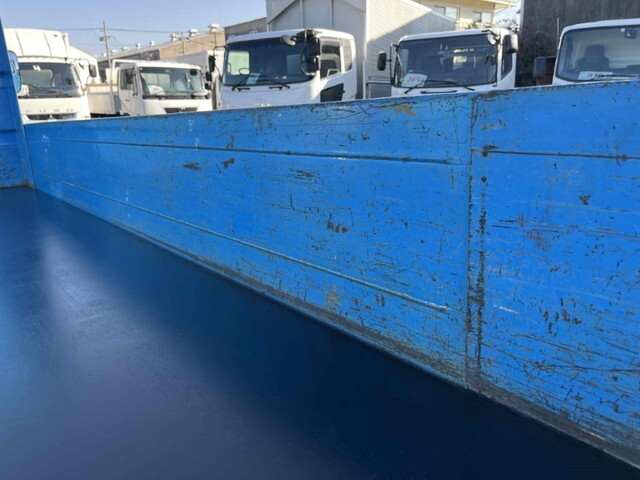 いすゞエルフダンプ小型（2t・3t）[写真12]