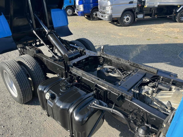 いすゞエルフダンプ小型（2t・3t）[写真17]