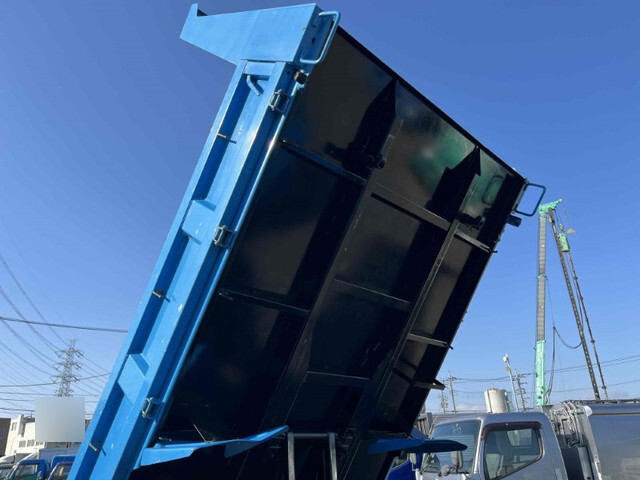 いすゞエルフダンプ小型（2t・3t）[写真18]