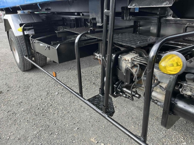 日野レンジャーコンテナ専用車中型（4t）[写真10]