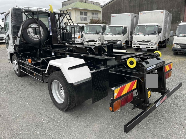 三菱ふそうファイターコンテナ専用車増トン（6t・8t）[写真02]