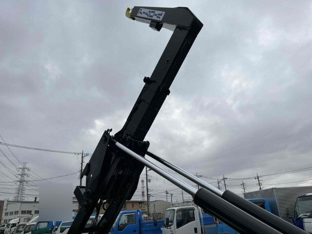 三菱ふそうファイターコンテナ専用車増トン（6t・8t）[写真20]