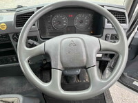 三菱ふそうファイターコンテナ専用車増トン（6t・8t）[写真36]