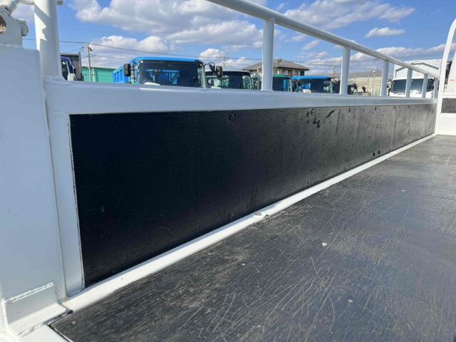 トヨタダイナ平ボディ小型（2t・3t）[写真11]