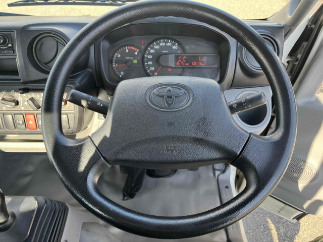 トヨタダイナ平ボディ小型（2t・3t）[写真34]