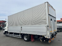 いすゞフォワードアルミウイング中型（4t）[写真02]