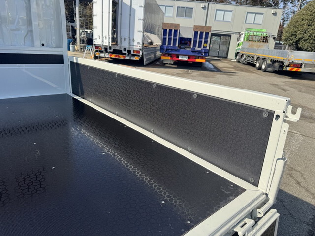 トヨタトヨエースダブルキャブ（Wキャブ）小型（2t・3t）[写真23]