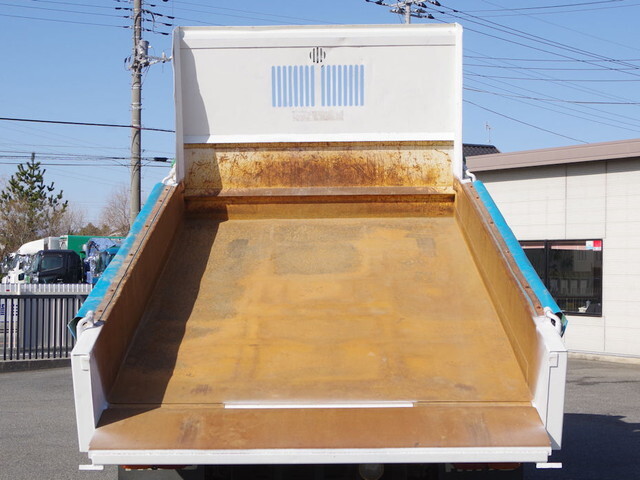 日野レンジャーダンプ中型（4t）[写真26]