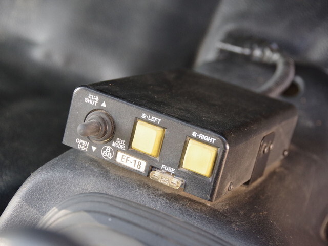 日野レンジャーダンプ中型（4t）[写真28]