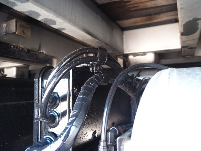 三菱ふそうスーパーグレートアルミブロック大型（10t）[写真16]