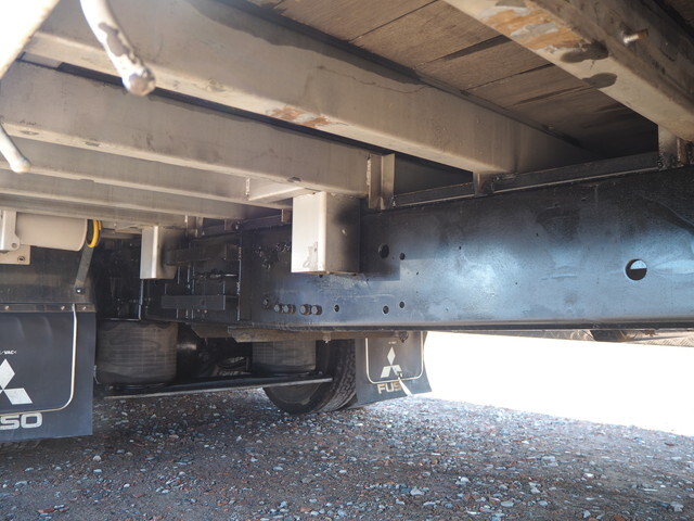 三菱ふそうスーパーグレートアルミブロック大型（10t）[写真20]