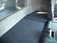 三菱ふそうスーパーグレートアルミブロック大型（10t）[写真38]