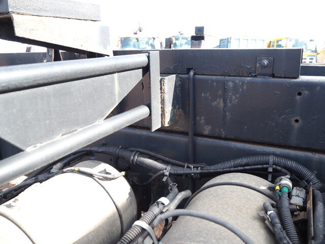 いすゞギガダンプ大型（10t）[写真16]