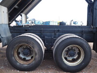 いすゞギガダンプ大型（10t）[写真22]