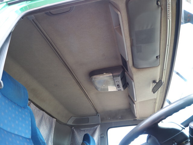 いすゞギガダンプ大型（10t）[写真33]