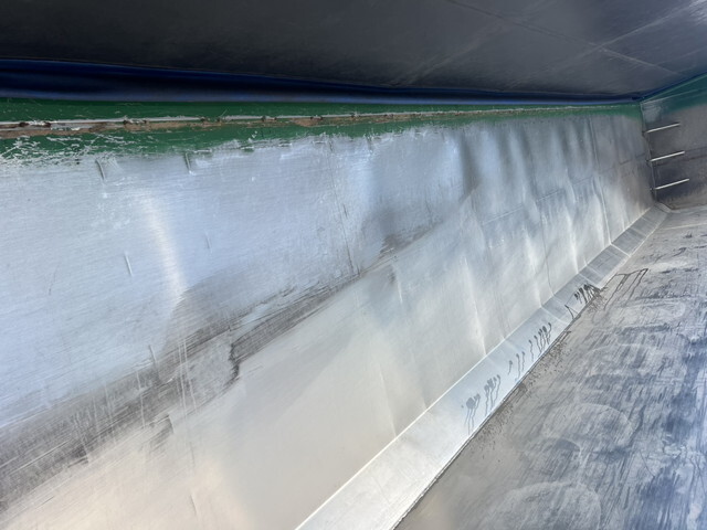 いすゞギガダンプ大型（10t）[写真39]