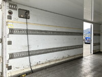 日野レンジャー冷凍車（冷蔵車）中型（4t）[写真14]