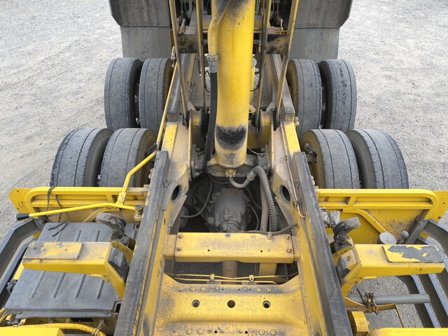 UDトラックスビッグサムダンプ大型（10t）[写真13]