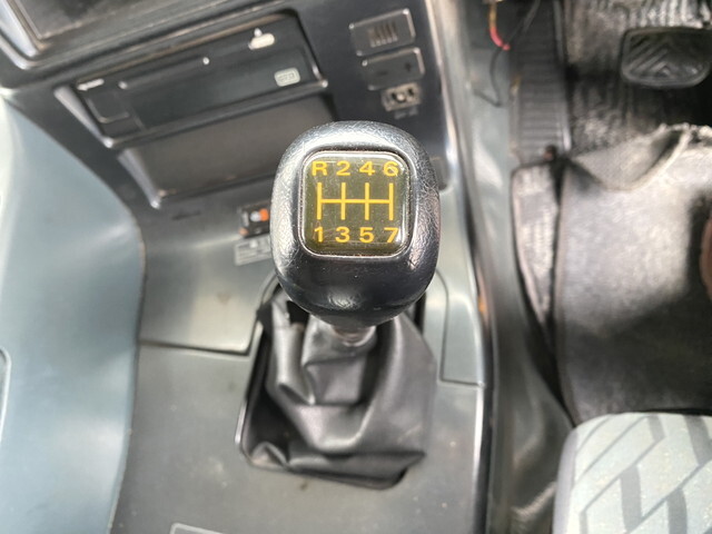 UDトラックスビッグサムダンプ大型（10t）[写真26]