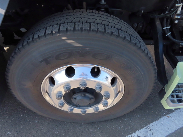 三菱ふそうスーパーグレートトレーラーヘッド（トラクターヘッド）大型（10t）[写真11]