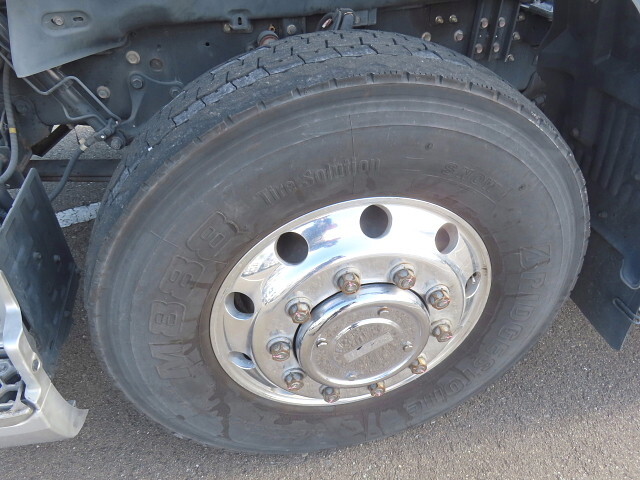 日野プロフィア冷凍車（冷蔵車）大型（10t）[写真14]