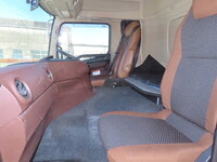 日野プロフィア冷凍車（冷蔵車）大型（10t）[写真19]