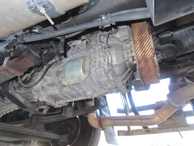 日野プロフィア冷凍車（冷蔵車）大型（10t）[写真09]