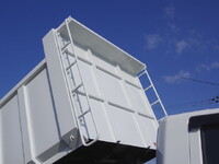 三菱ふそうファイター深ダンプ（土砂禁ダンプ）中型（4t）[写真11]