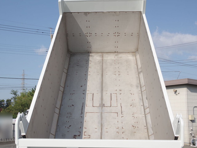 三菱ふそうファイター深ダンプ（土砂禁ダンプ）中型（4t）[写真05]