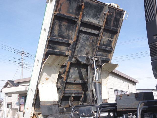 日野レンジャーダンプ中型（4t）[写真11]
