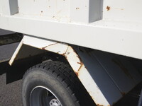 日野レンジャーダンプ中型（4t）[写真21]