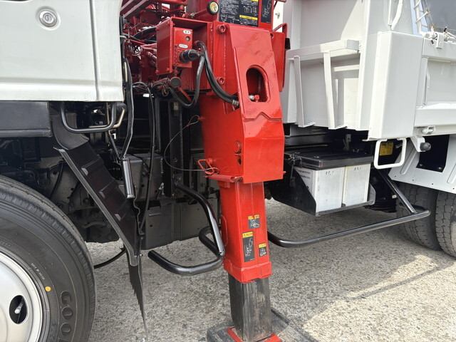 いすゞエルフクレーン4段小型（2t・3t）[写真13]