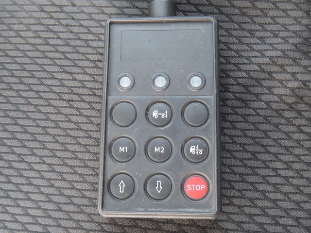 いすゞギガ冷蔵冷凍ウイング大型（10t）[写真27]