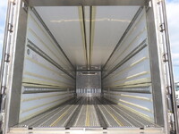 いすゞギガ冷蔵冷凍ウイング大型（10t）[写真32]