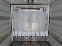 いすゞギガ冷蔵冷凍ウイング大型（10t）[写真33]