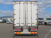 いすゞギガ冷蔵冷凍ウイング大型（10t）[写真07]