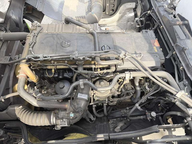 三菱ふそうスーパーグレートアルミウイング大型（10t）[写真16]