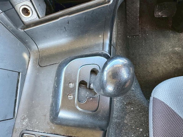 三菱ふそうスーパーグレートトレーラーヘッド（トラクターヘッド）大型（10t）[写真17]