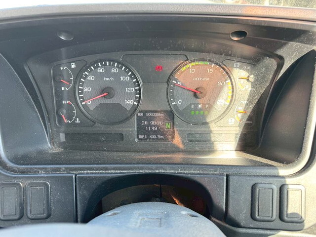 三菱ふそうスーパーグレートトレーラーヘッド（トラクターヘッド）大型（10t）[写真18]