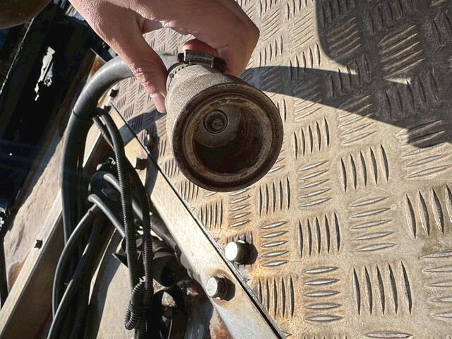 三菱ふそうスーパーグレートトレーラーヘッド（トラクターヘッド）大型（10t）[写真29]