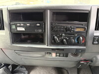 いすゞフォワード平ボディ中型（4t）[写真34]