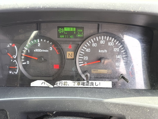 いすゞフォワード平ボディ中型（4t）[写真35]